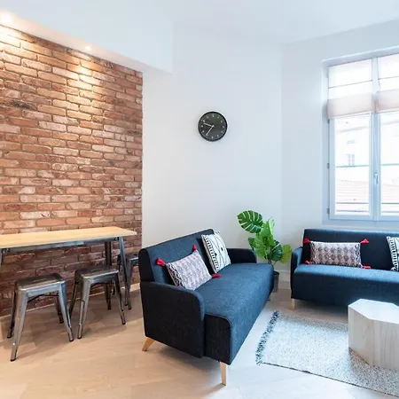 Smartbnb - 2 Pieces Moderne - Mezzanine - Emplacement Central Apartment